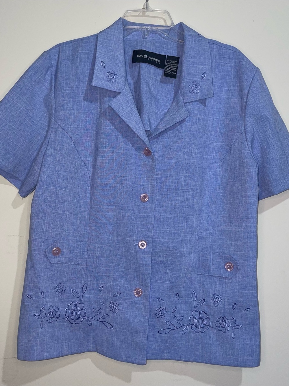 VTG Sag Harbor Pale Blue 18P Floral Embroidered Shoulder Pad Button Up Top